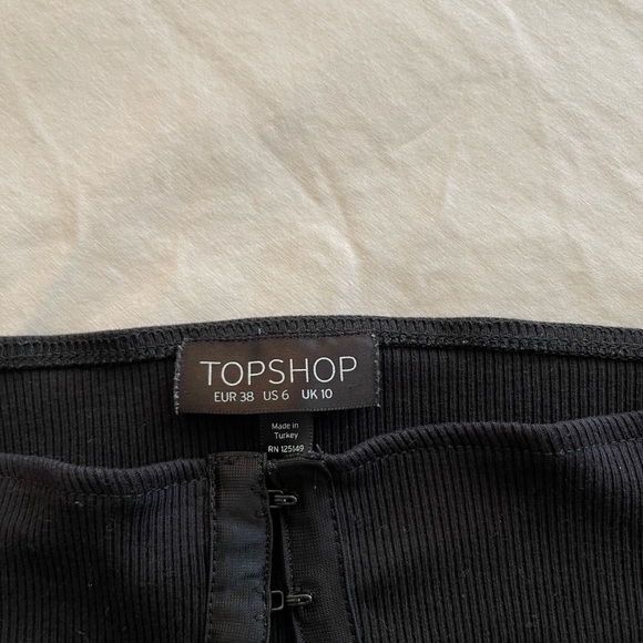 TOPSHOP top in BLACK - Picture 2 of 3